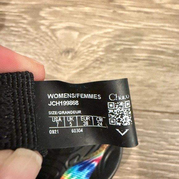 Chaco Z/Volv X2 Sandals Womens 7 Multicolor Rainbow Tie Dye Outdoor NWOT - Picture 4 of 4